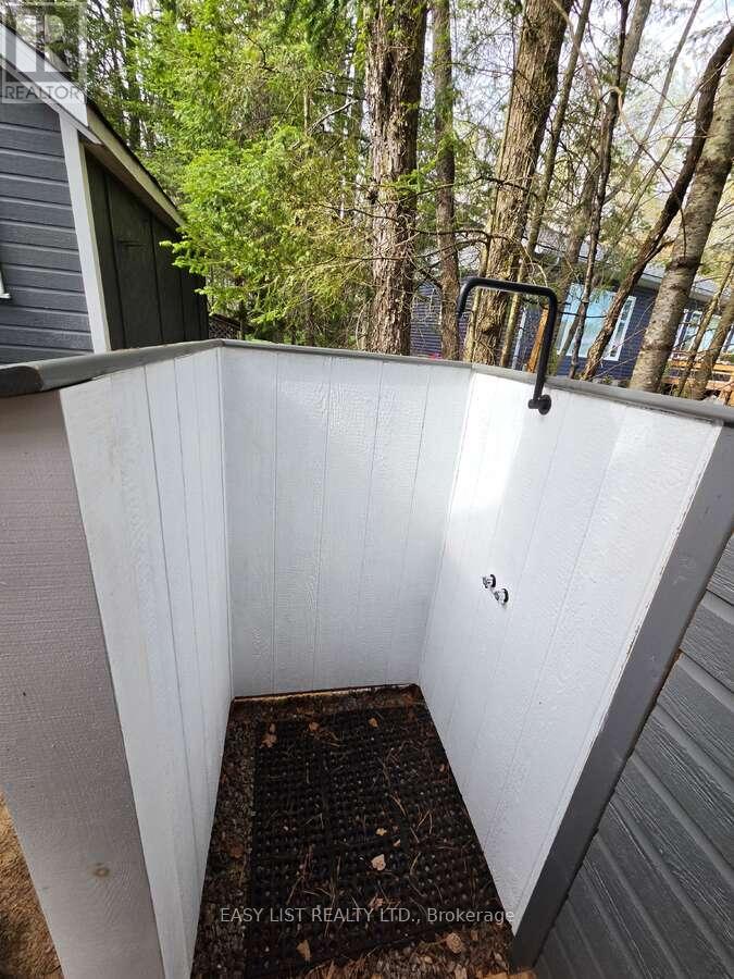 1093 WILDERNESS TRAIL - 33
