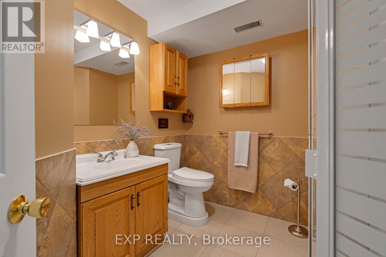1719 WESLEMKOON LAKE ROAD - 30