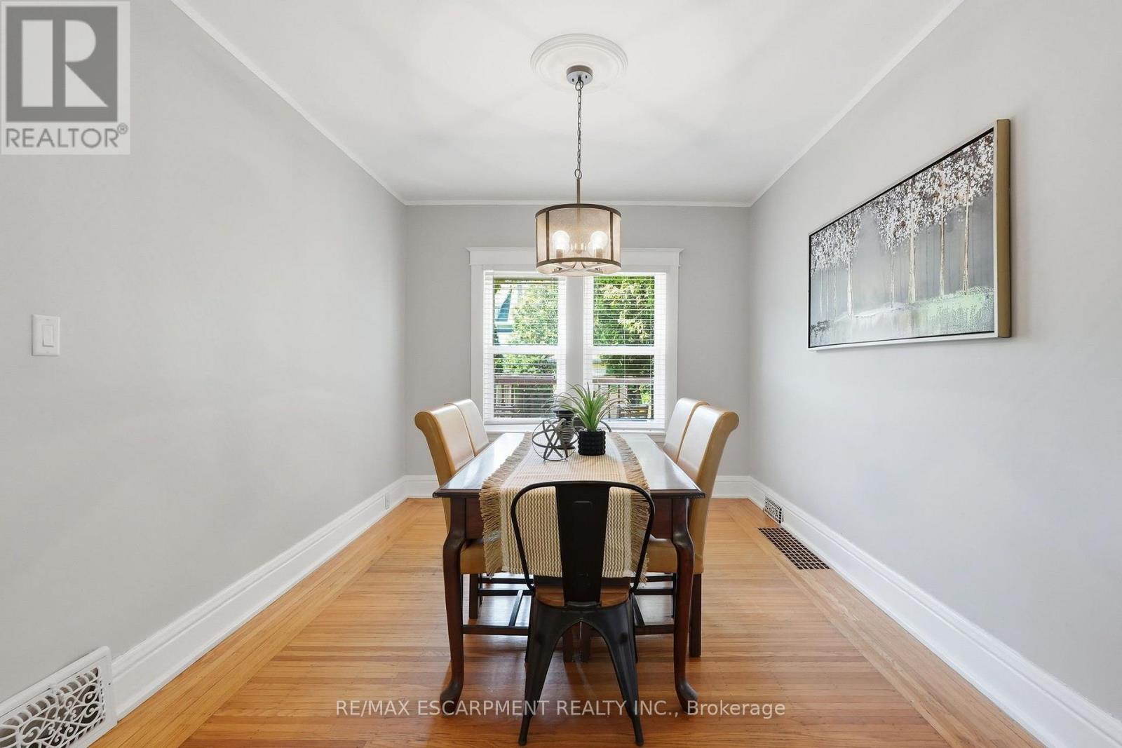 170 KENSINGTON AVENUE S - 13