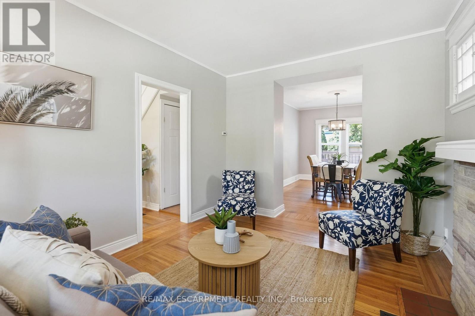 170 KENSINGTON AVENUE S - 17