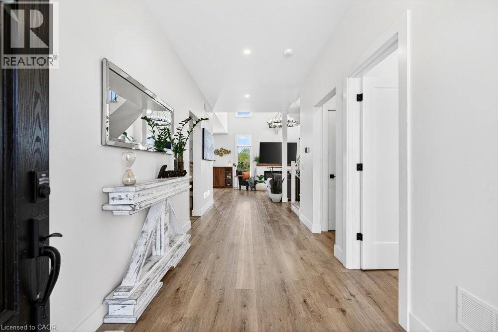 4286 VICTORIA Avenue - 11