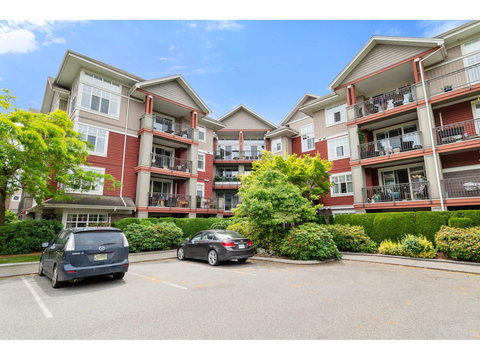 302A 45595 TAMIHI WAY, Garrison Crossing