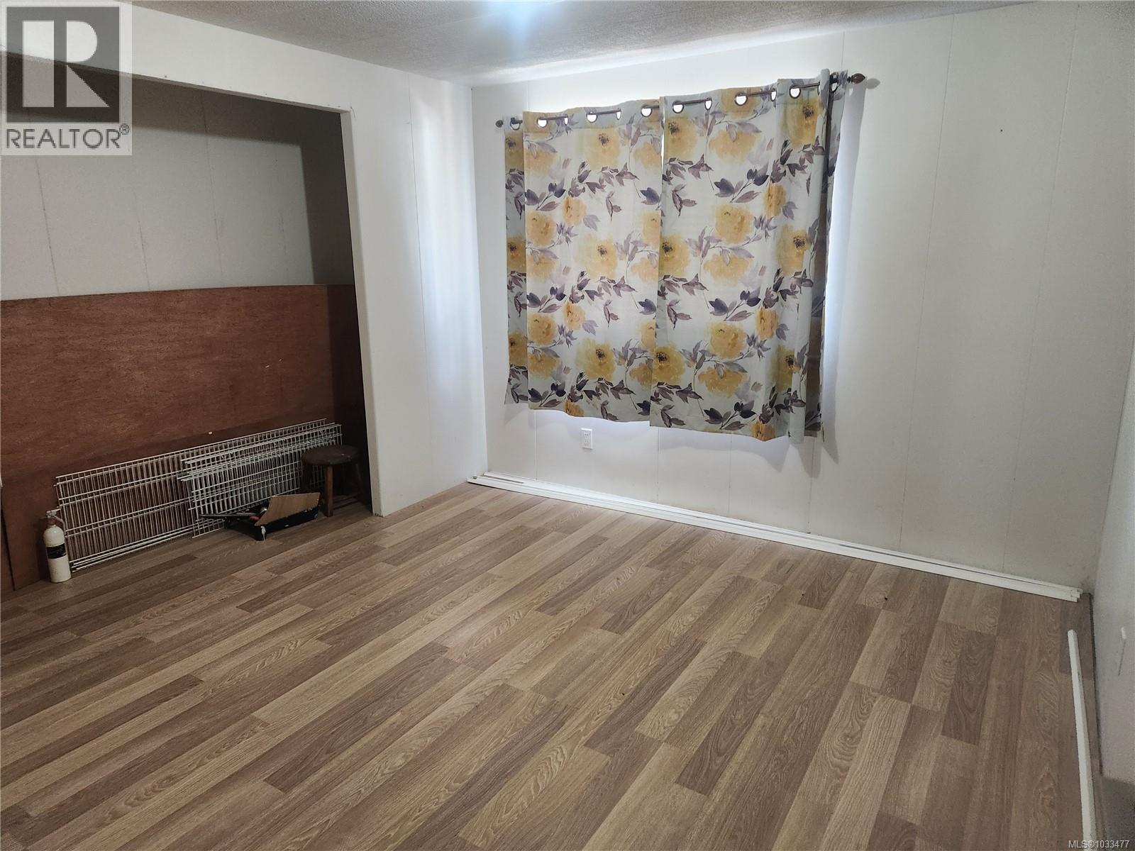 #38 971 Douglas Ave - Image 3