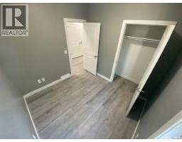 Living room - 3067 Elphinstone Street, Regina, SK S4S2A6 Photo 10