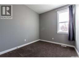 2748 Mackay Street, Regina, SK S4N2T7 Photo 16