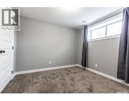 2748 Mackay Street, Regina, SK S4N2T7 Photo 30