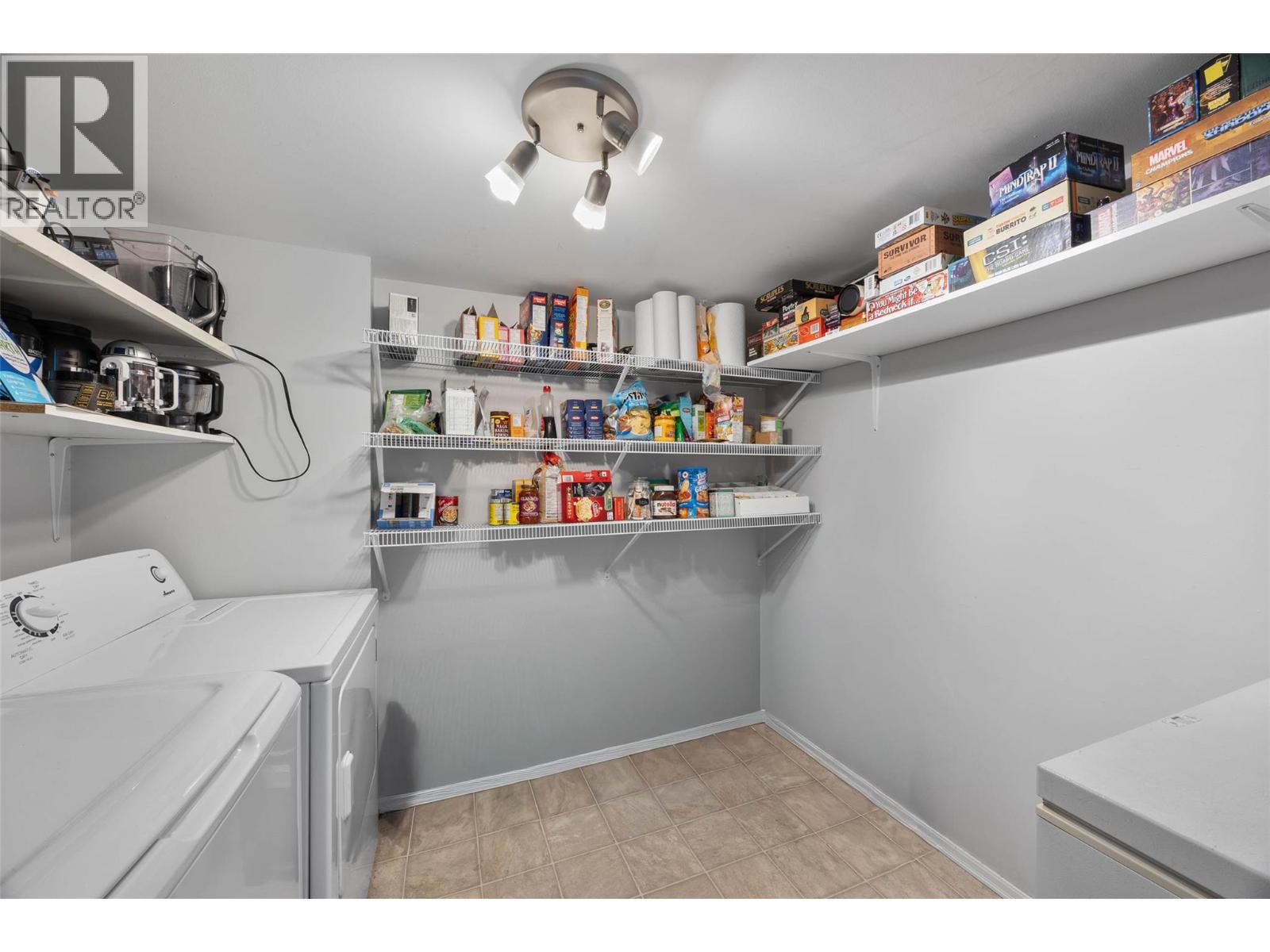 #23 1435 Summit Drive - 11