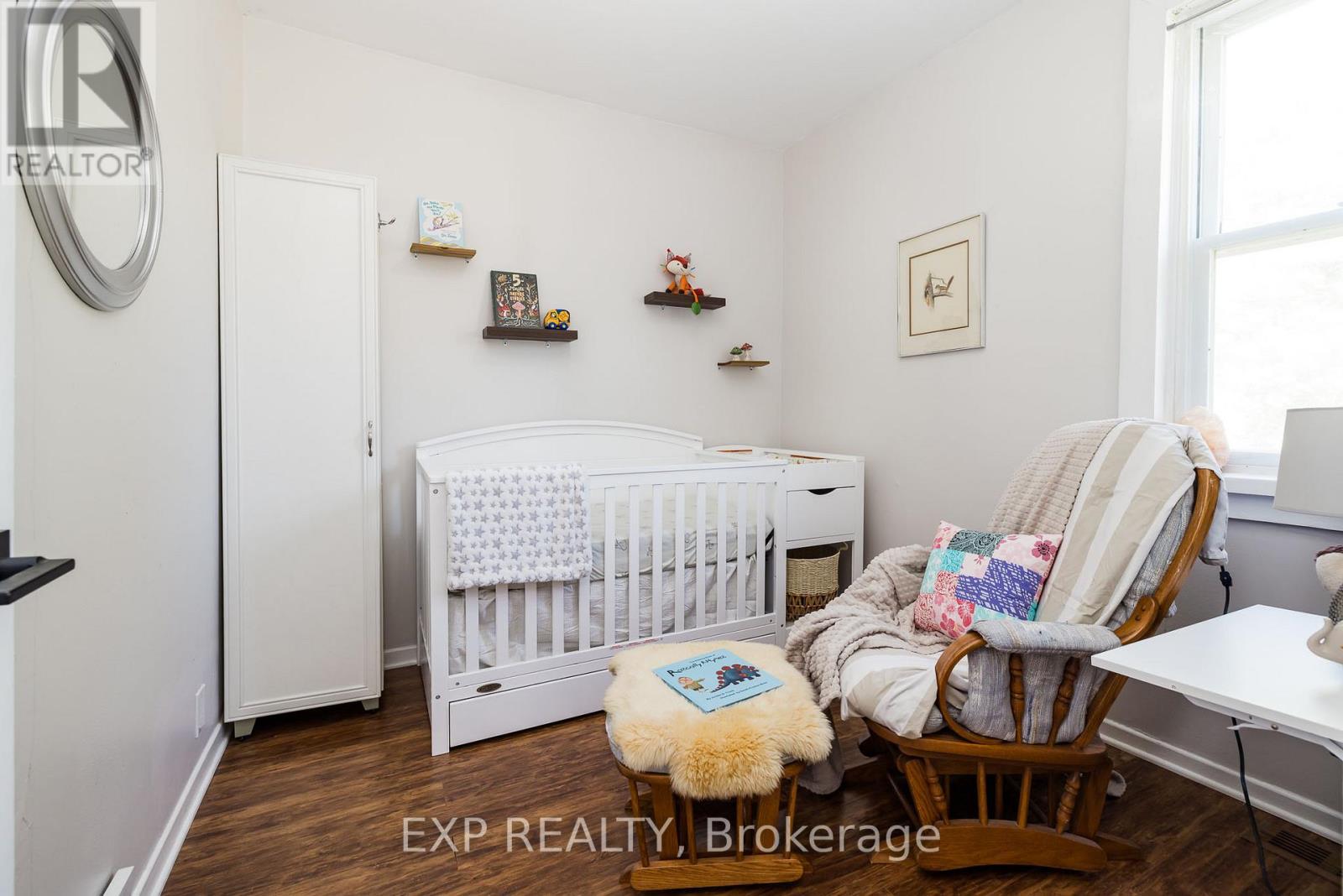 180 WELLINGTON STREET - 23