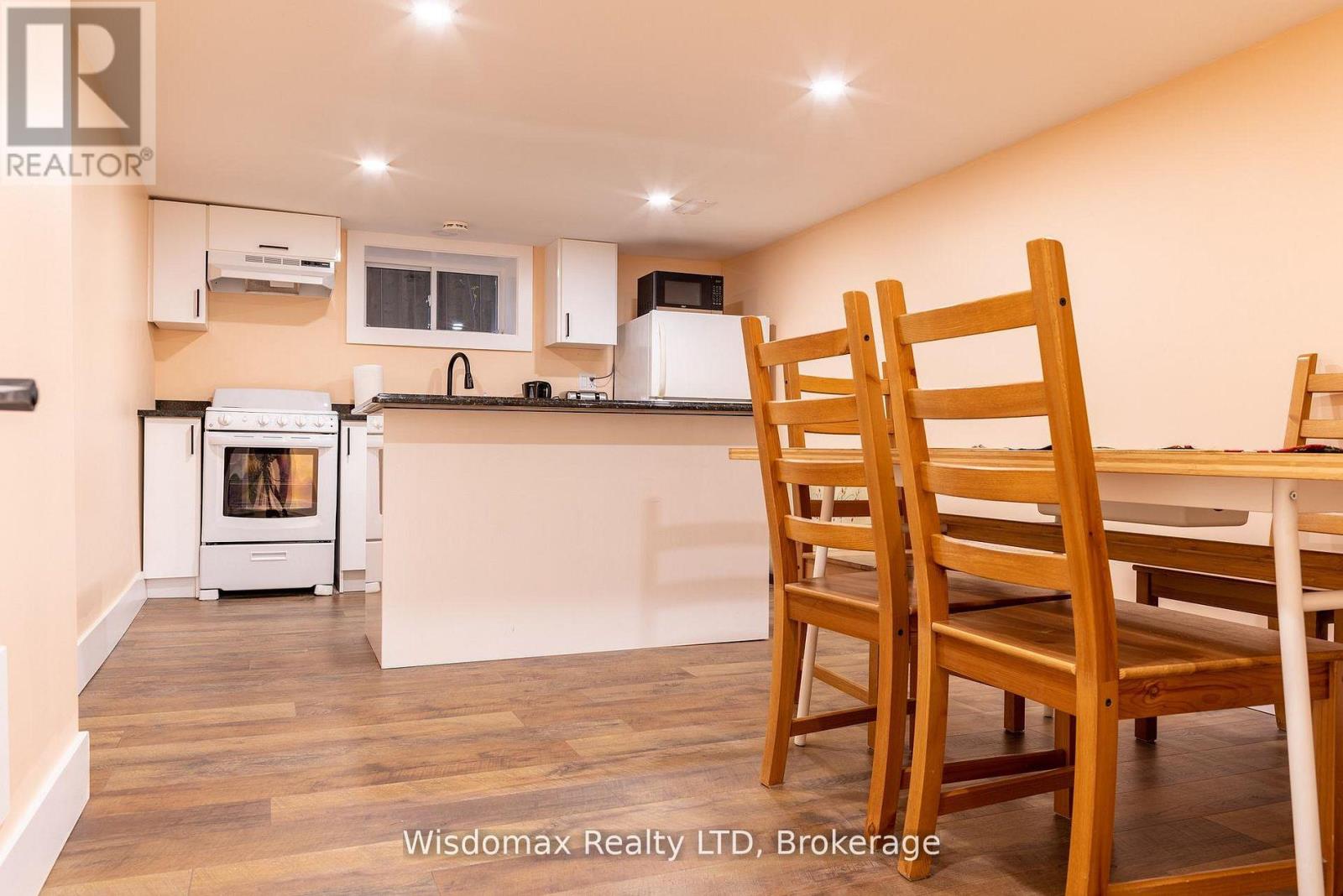 5291 STAMFORD STREET - 9