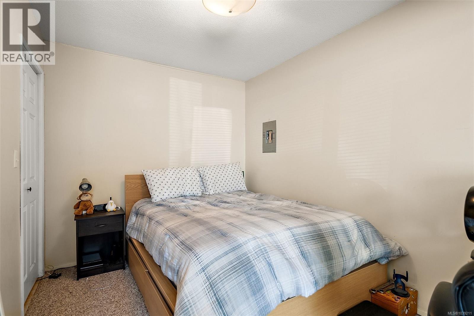 1094 Sluggett Road, Central Saanich