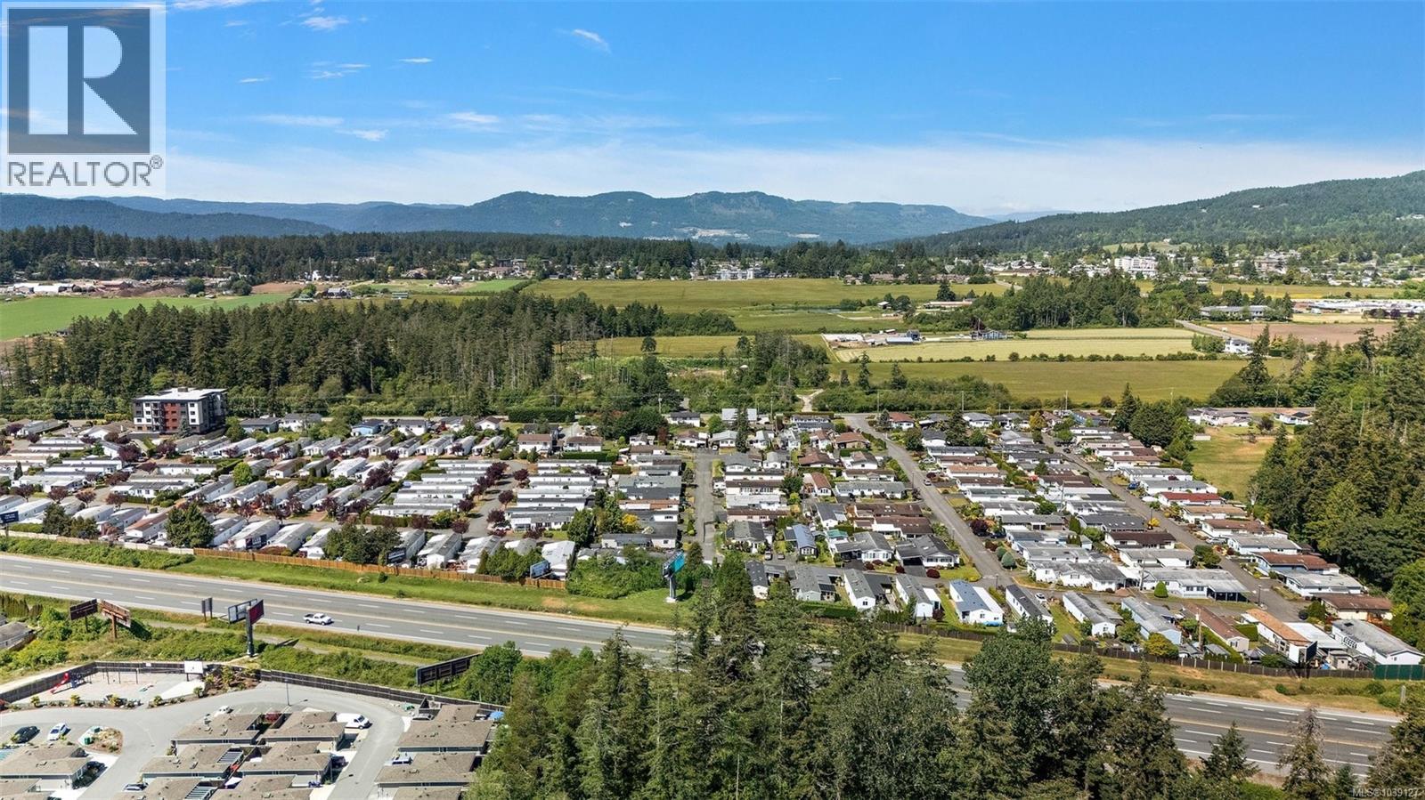 #111 7701 Central Saanich Rd - 30