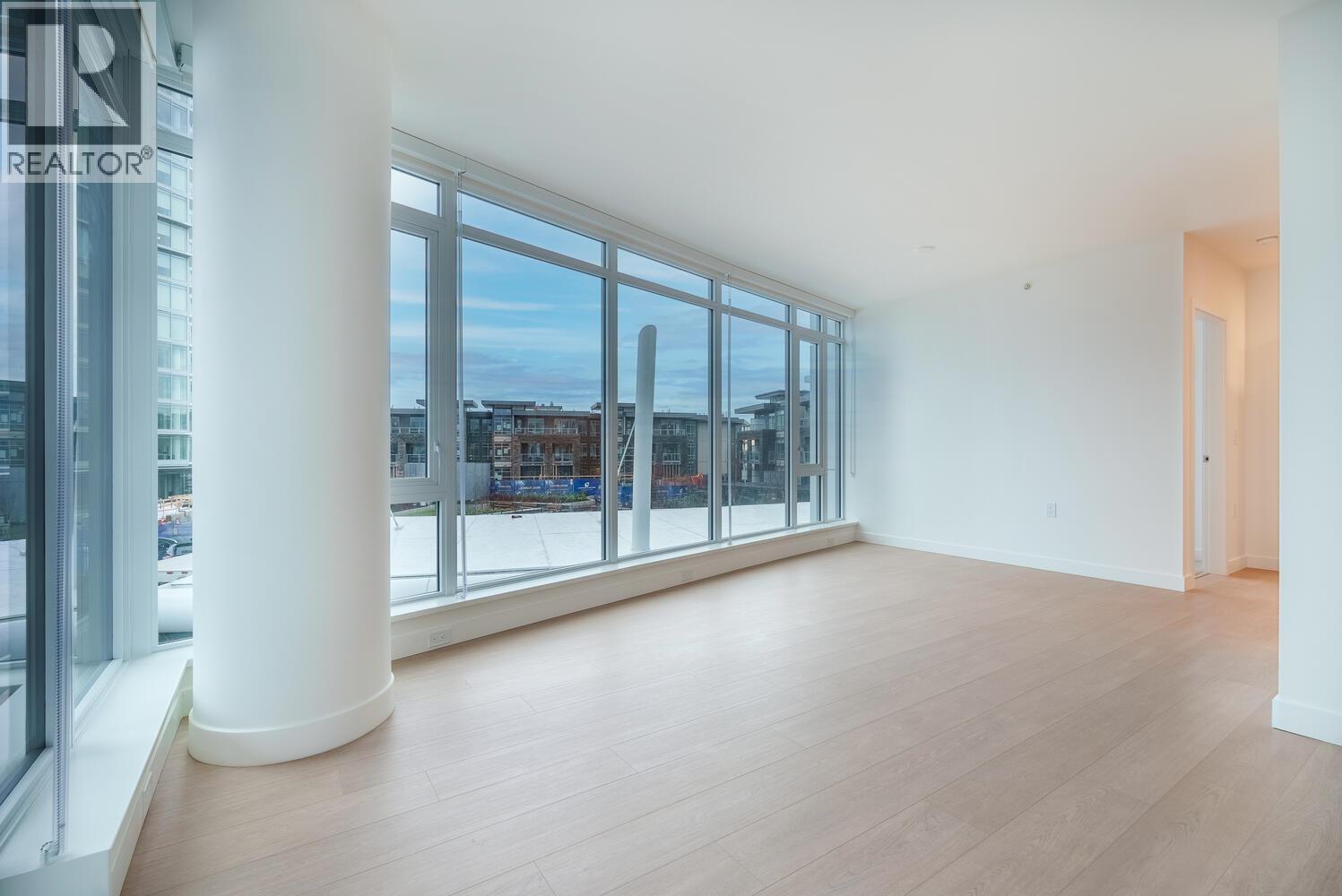 2 Bed, 2 Bath Apartment for Sale in Burnaby – 204 7683 PARK CRESCENT, Burnaby – MLS# R3132469 - Image 11