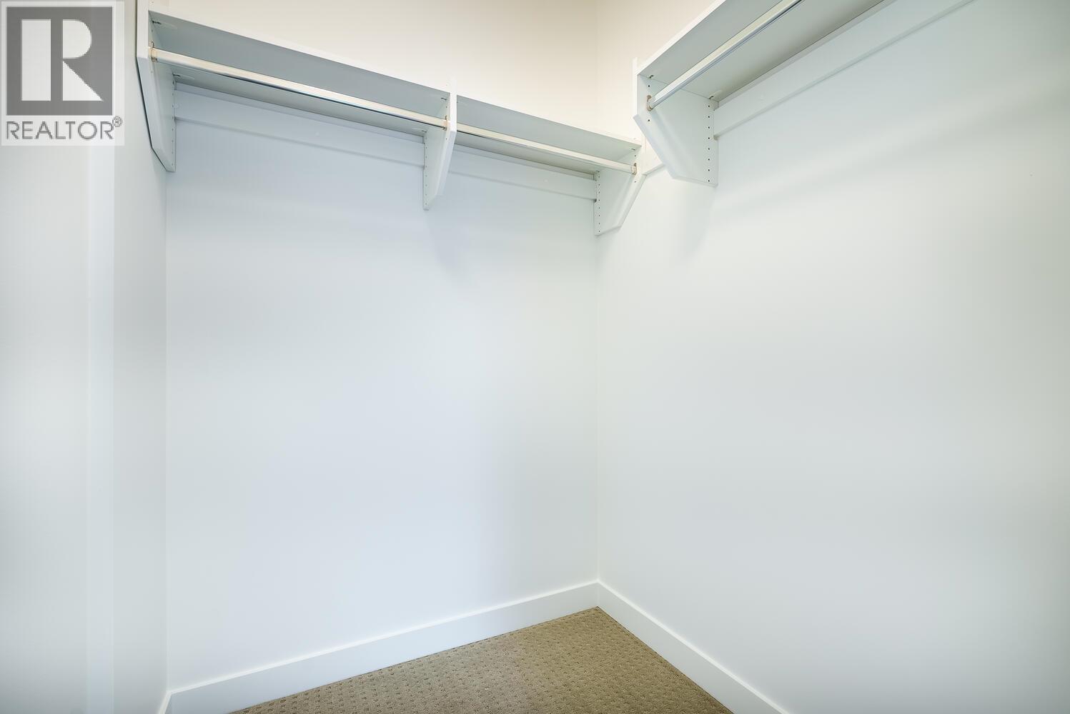2 Bed, 2 Bath Apartment for Sale in Burnaby – 204 7683 PARK CRESCENT, Burnaby – MLS# R3132469 - Image 17