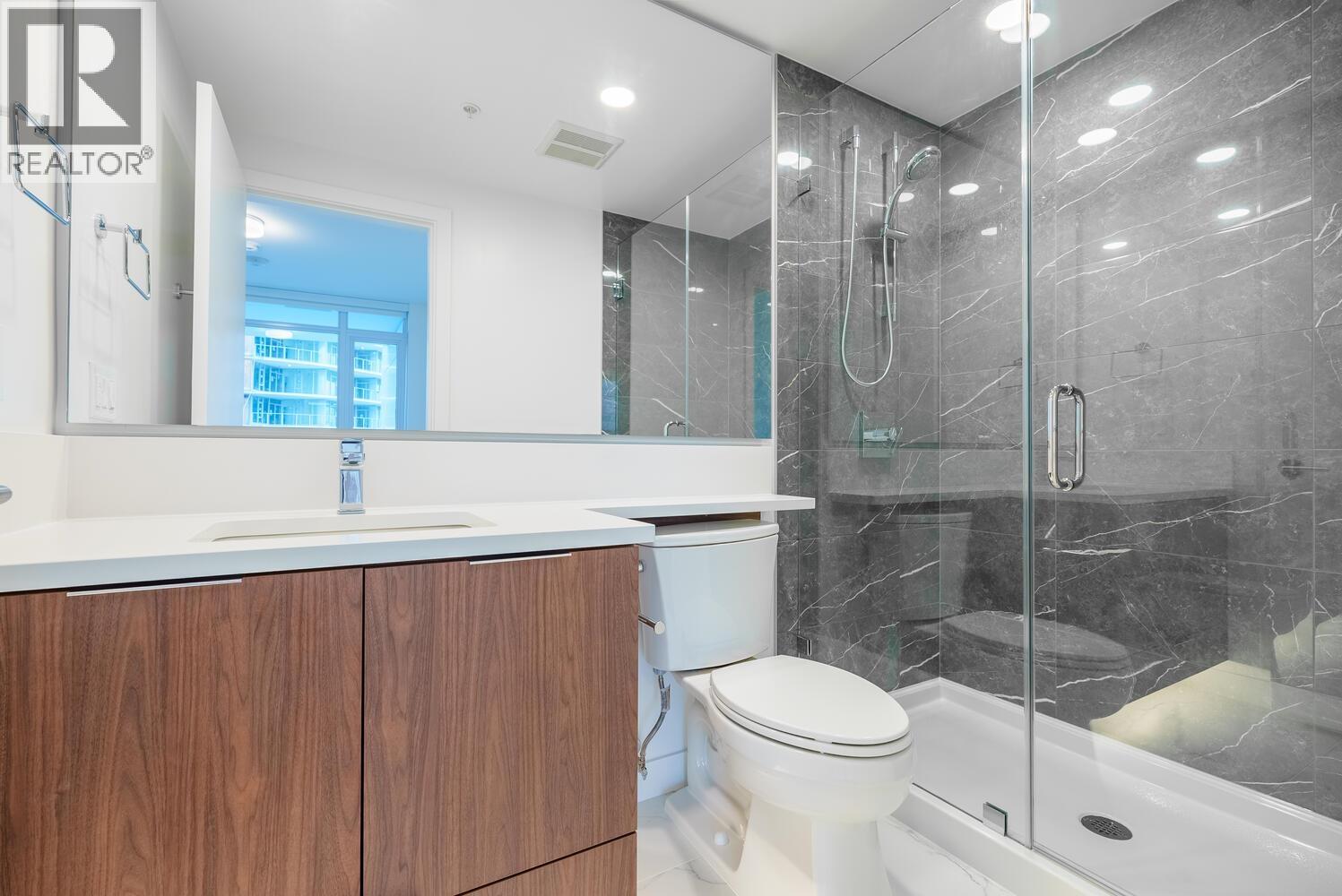 2 Bed, 2 Bath Apartment for Sale in Burnaby – 204 7683 PARK CRESCENT, Burnaby – MLS# R3132469 - Image 18