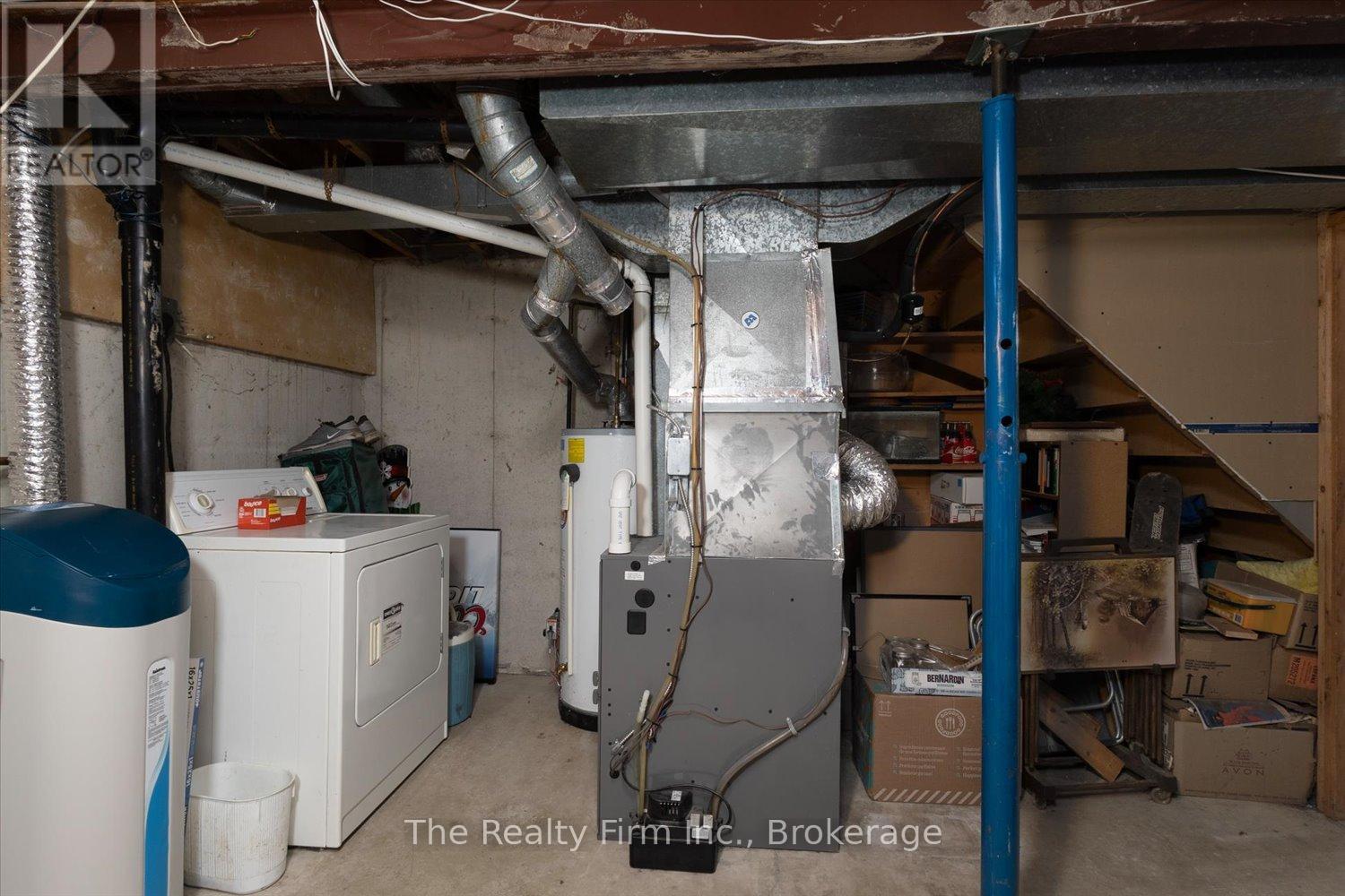 #33 88 AVONWOOD DRIVE - Image 21