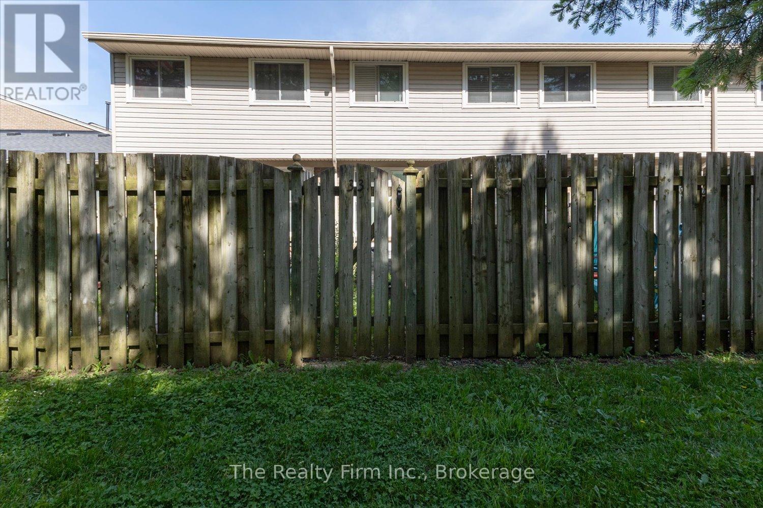 #33 88 AVONWOOD DRIVE - 25