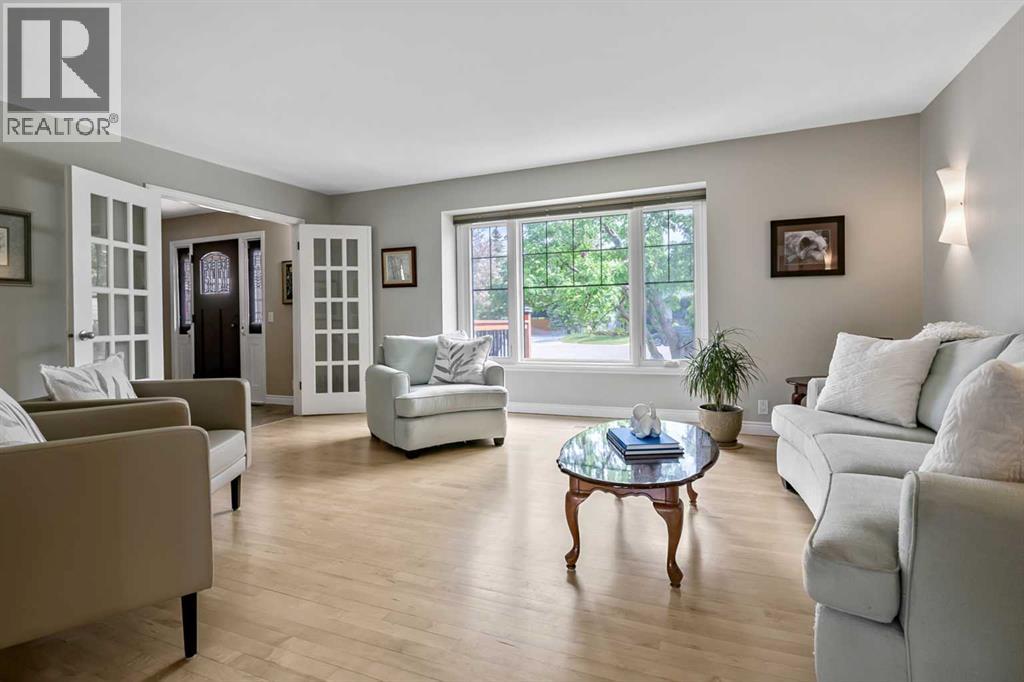 39 Canova Close SW - 5