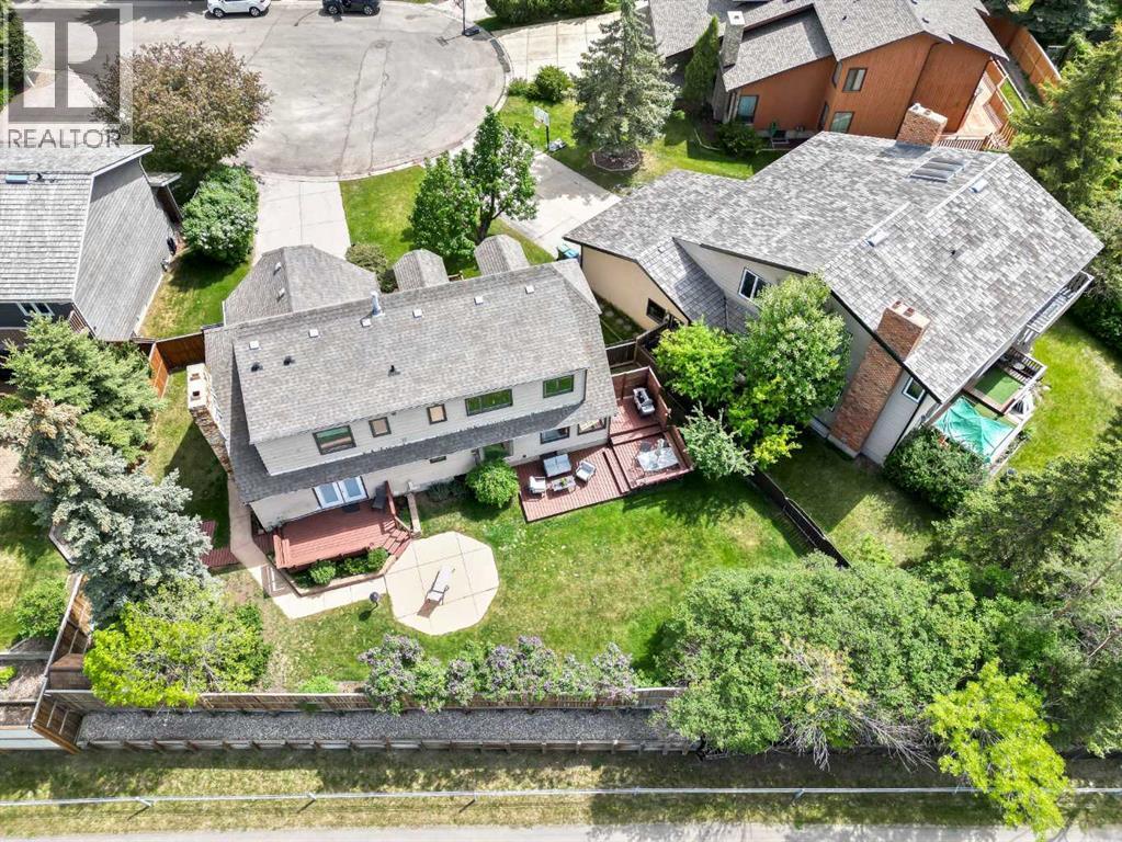 39 Canova Close SW - 37