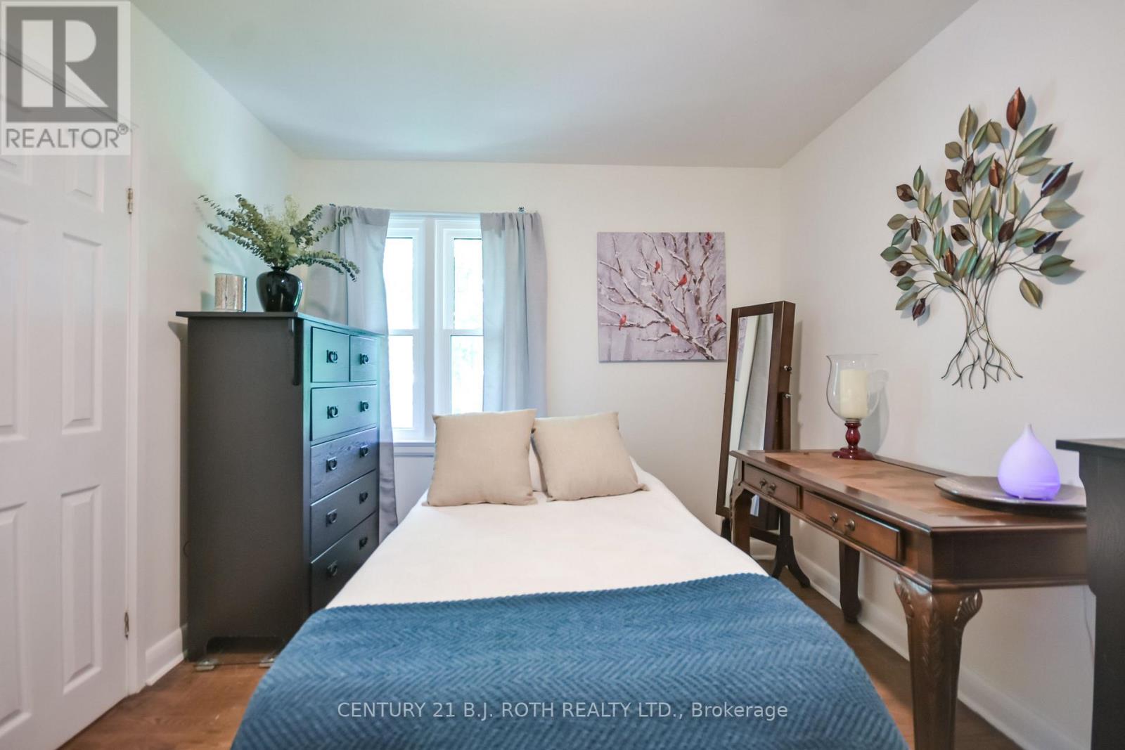 223 WELLINGTON STREET E - 16