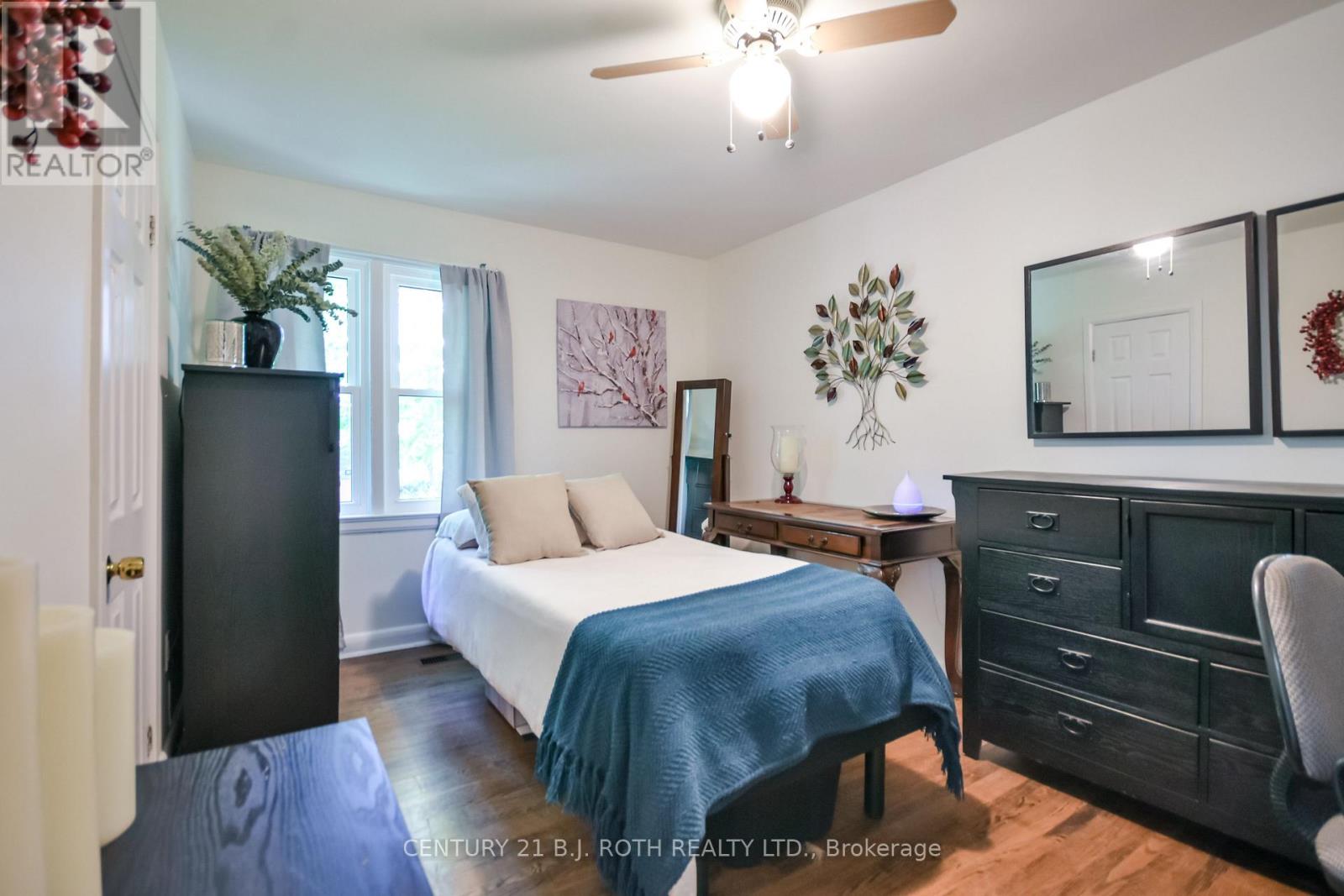 223 WELLINGTON STREET E - 18