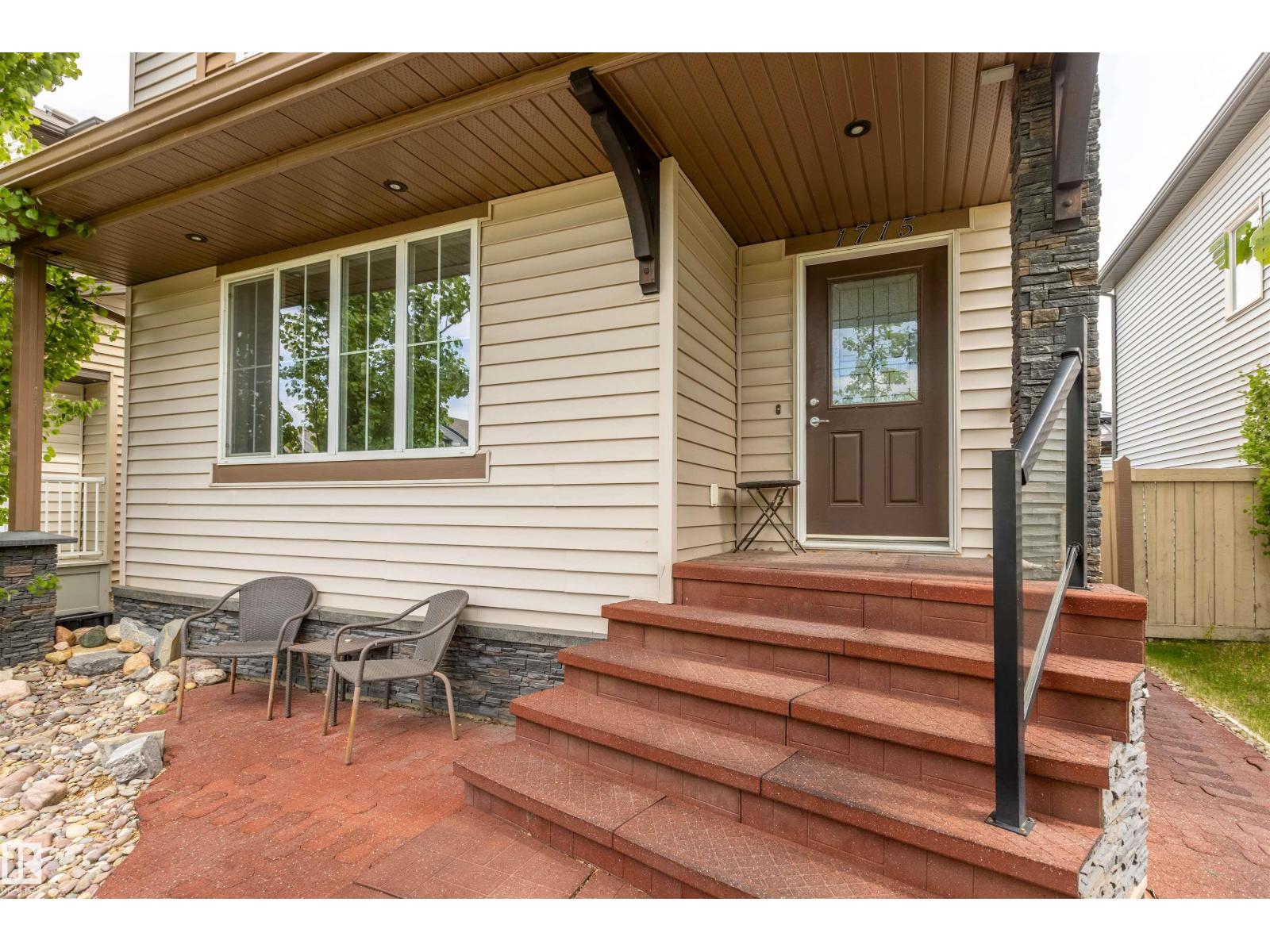 1715 63 ST SW - Image 2