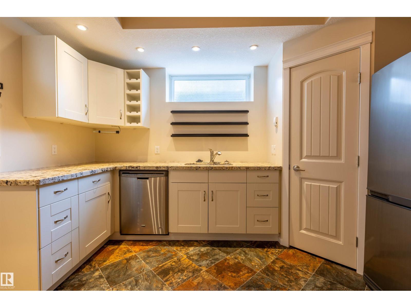 1715 63 ST SW - 31