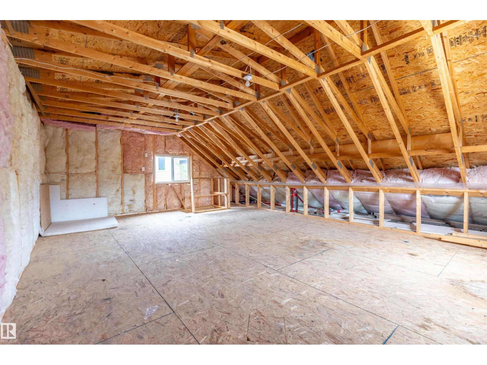 1715 63 ST SW - 40