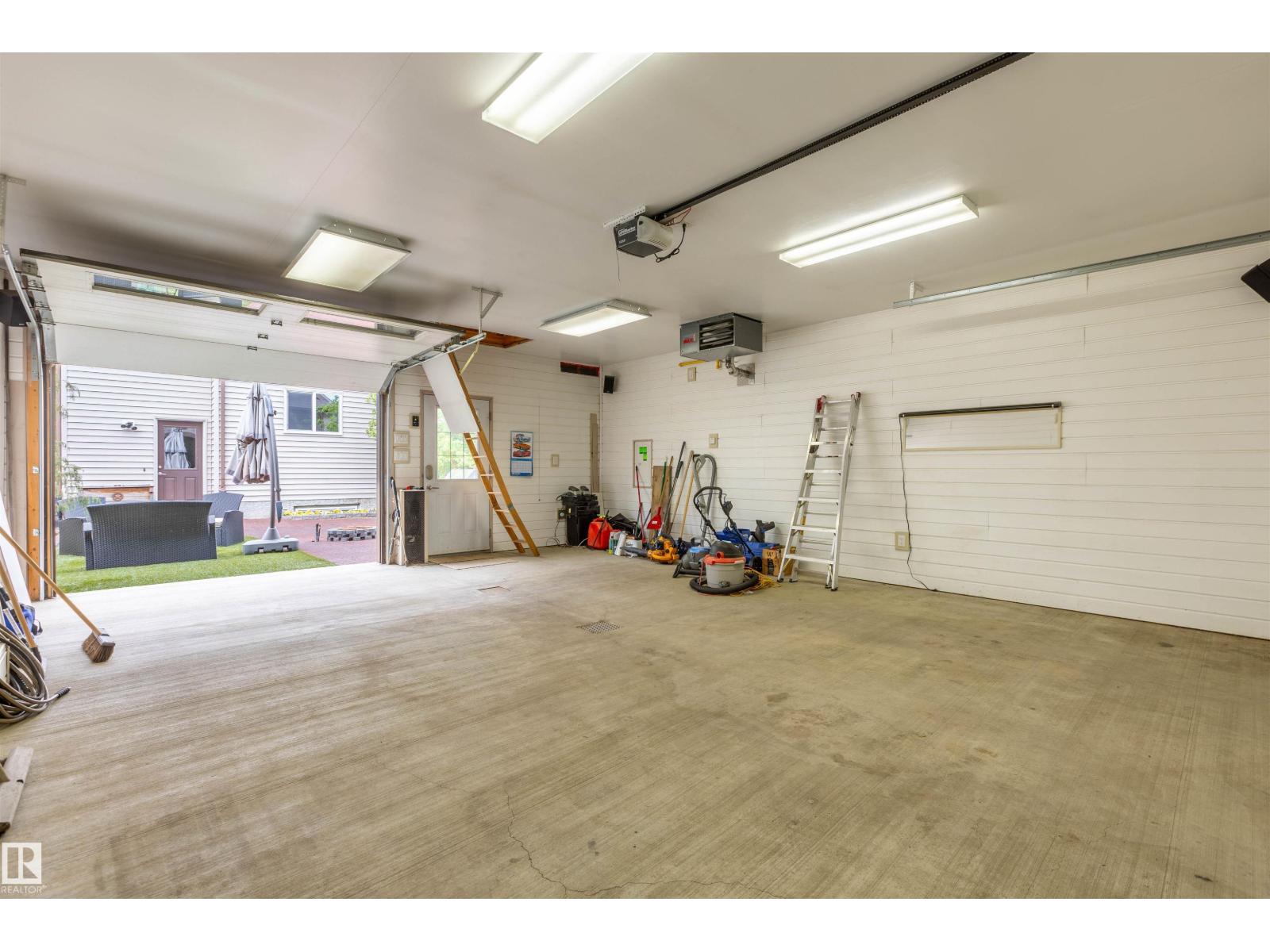 1715 63 ST SW - 46