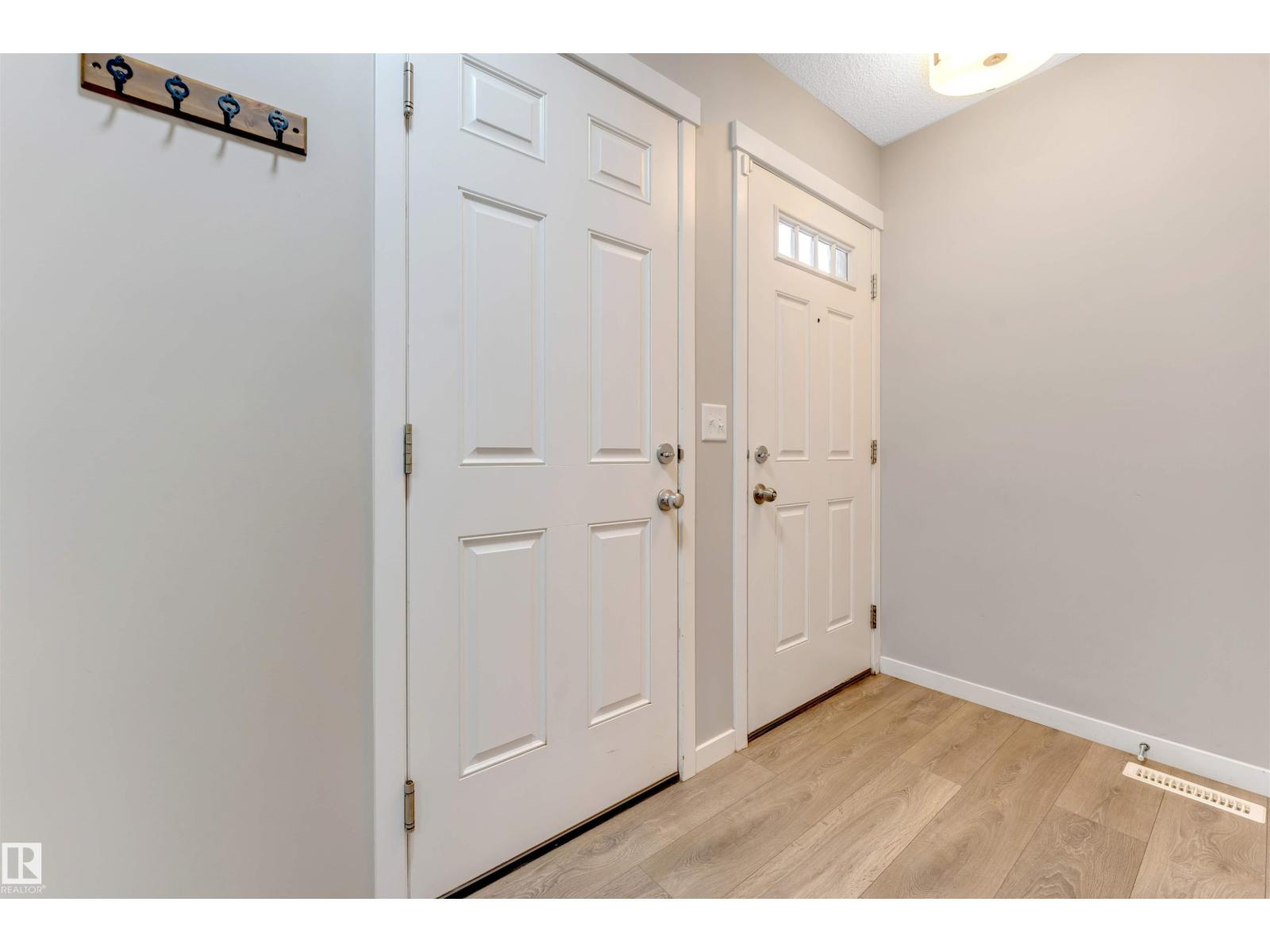 1217 29 ST NW - 36