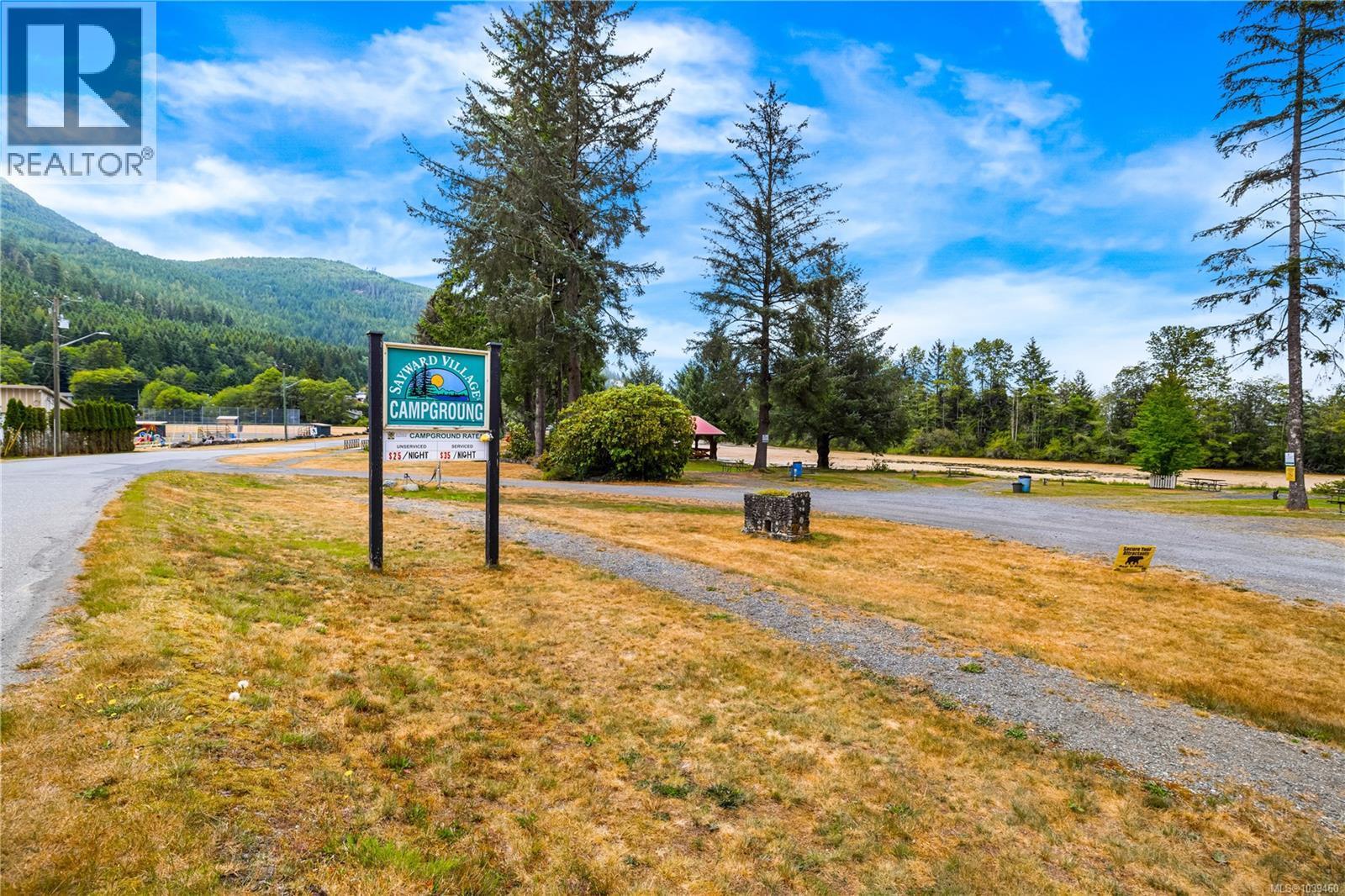 #304 611 MacMillan Dr - 11