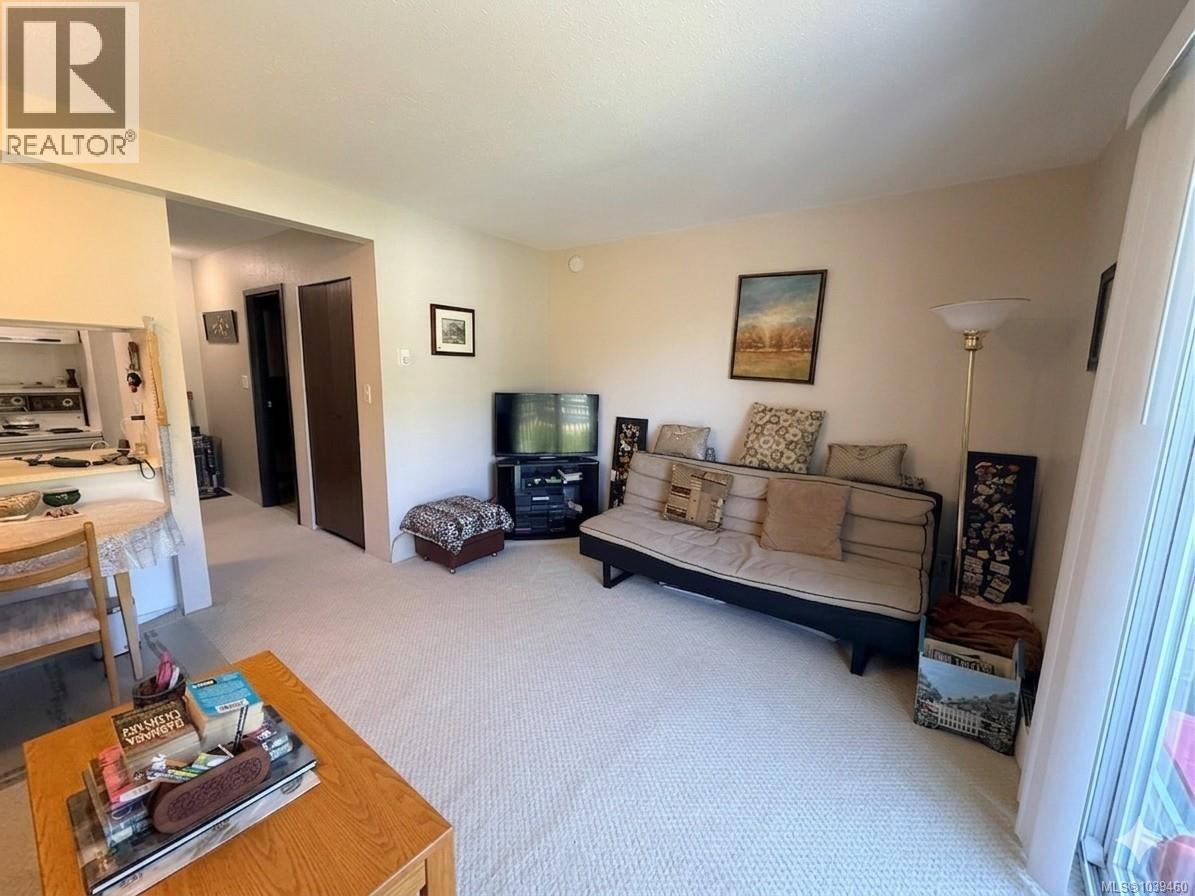 #304 611 MacMillan Dr - 7