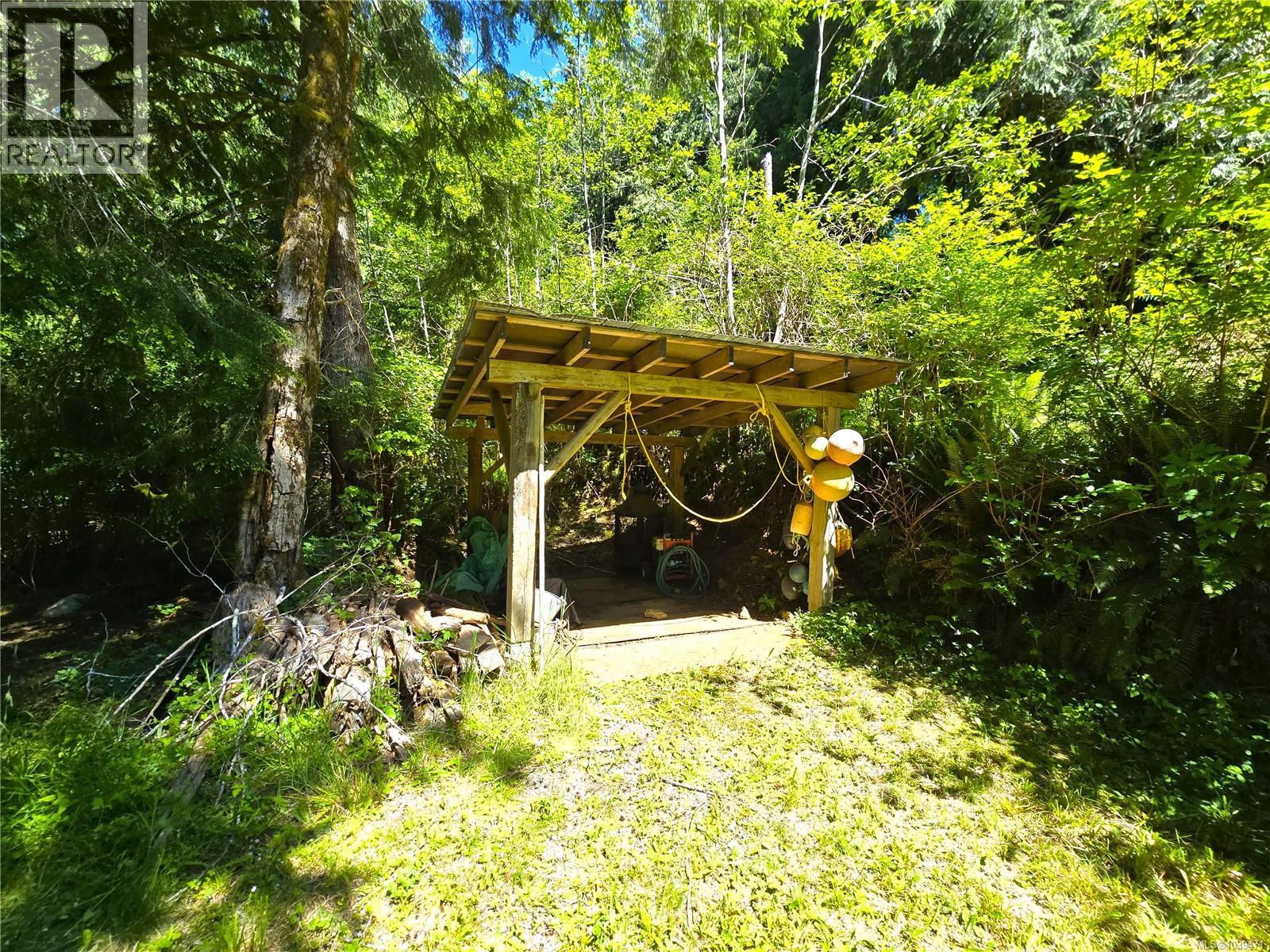 9 Headquarters Bay, Port Alberni
