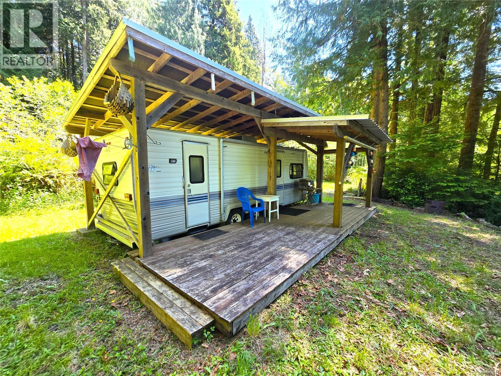 9 Headquarters Bay, Port Alberni