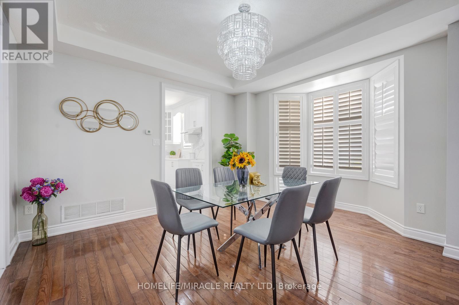 17 LATANIA BOULEVARD - 11