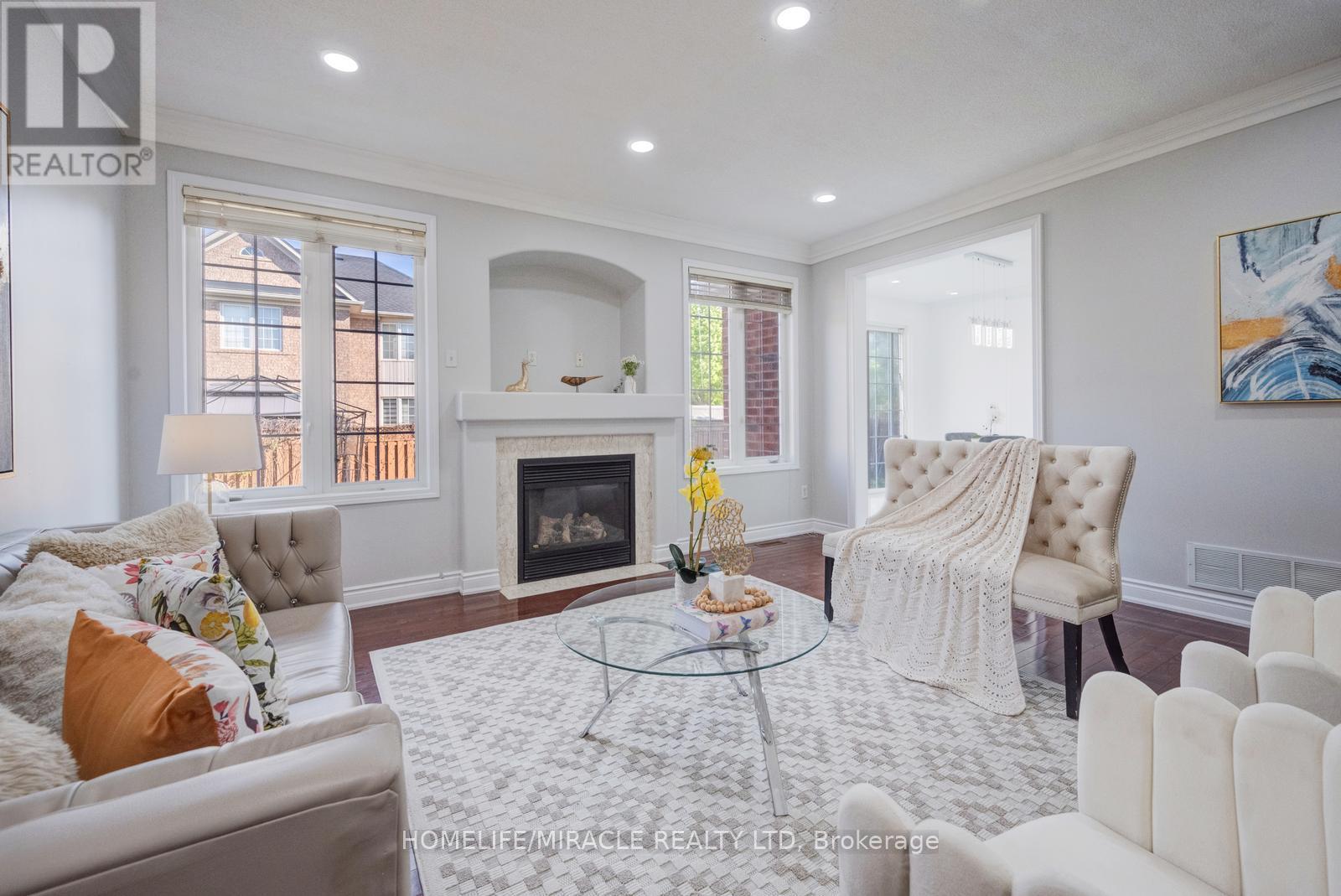 17 LATANIA BOULEVARD - 13