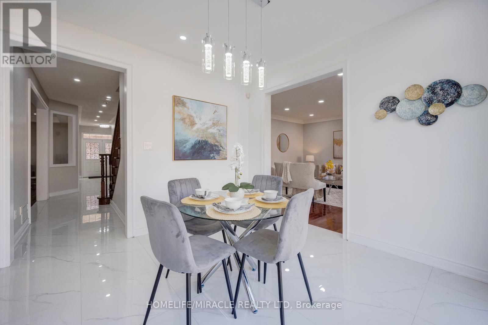 17 LATANIA BOULEVARD - 16