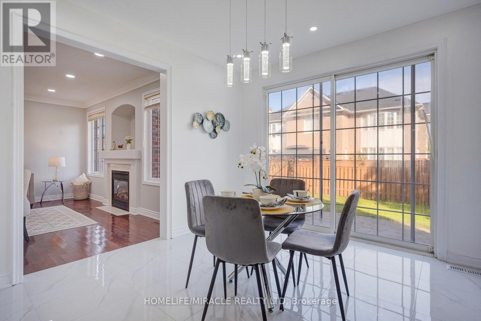 17 LATANIA BOULEVARD - 17