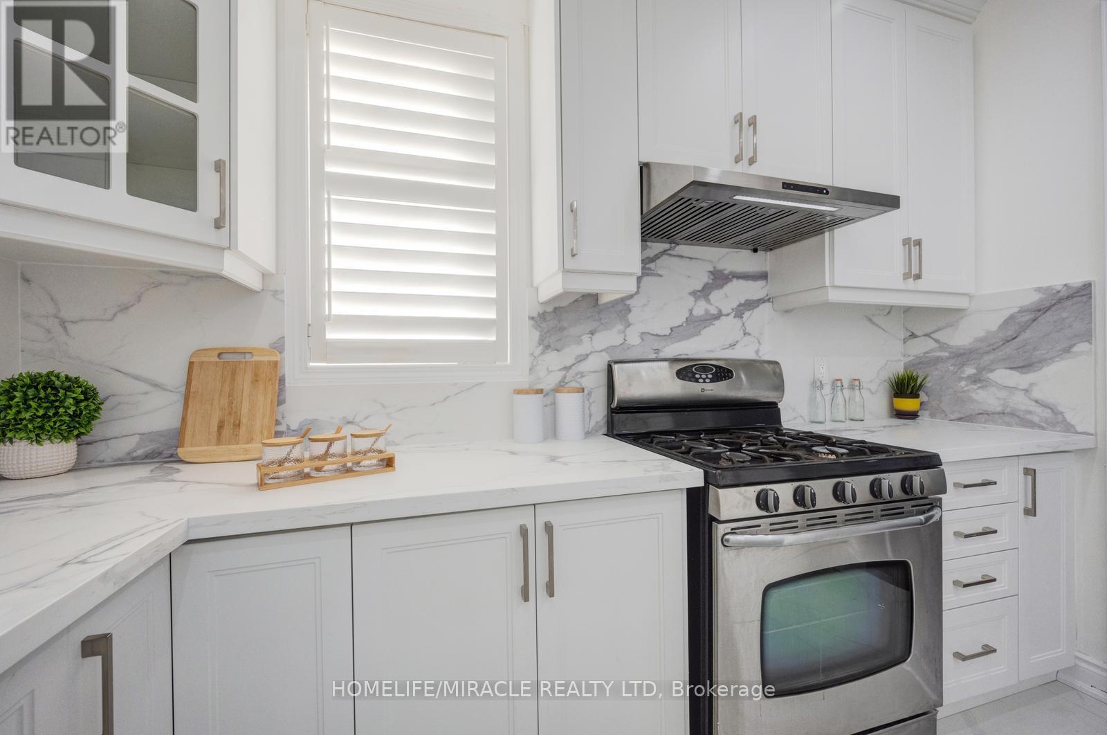 17 LATANIA BOULEVARD - 21