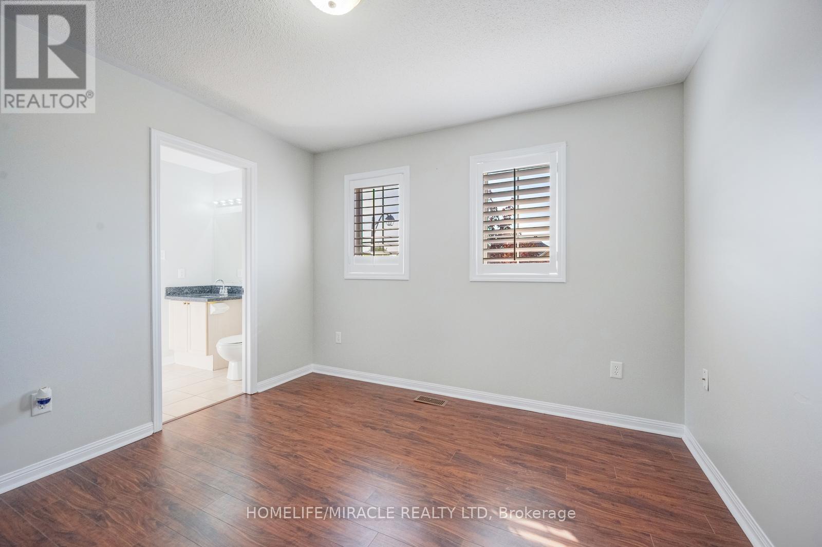 17 LATANIA BOULEVARD - 31