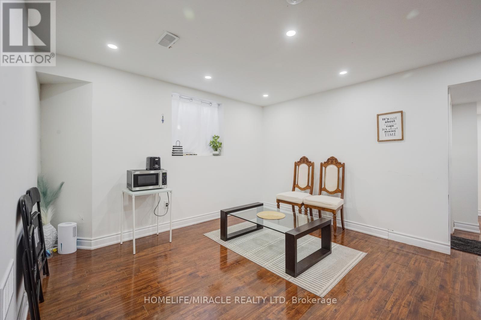 17 LATANIA BOULEVARD - 41