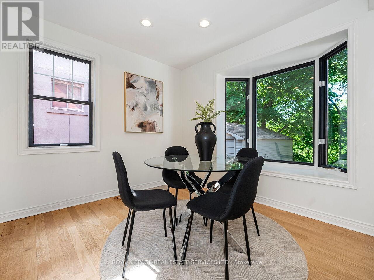 54 OAKFIELD DRIVE - 15