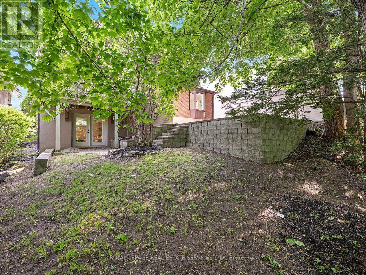 54 OAKFIELD DRIVE - 43