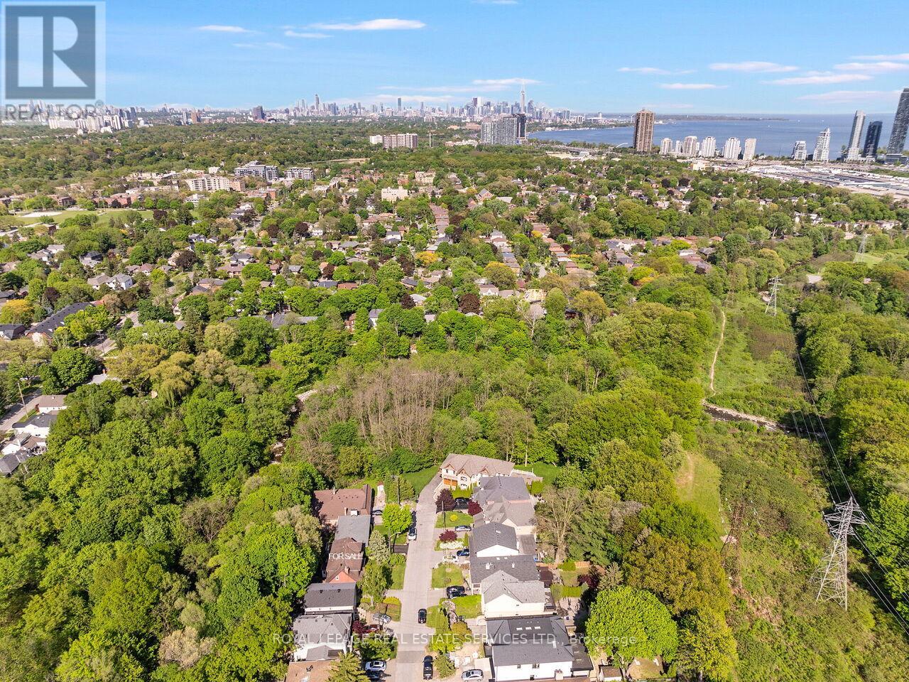 54 OAKFIELD DRIVE - 45