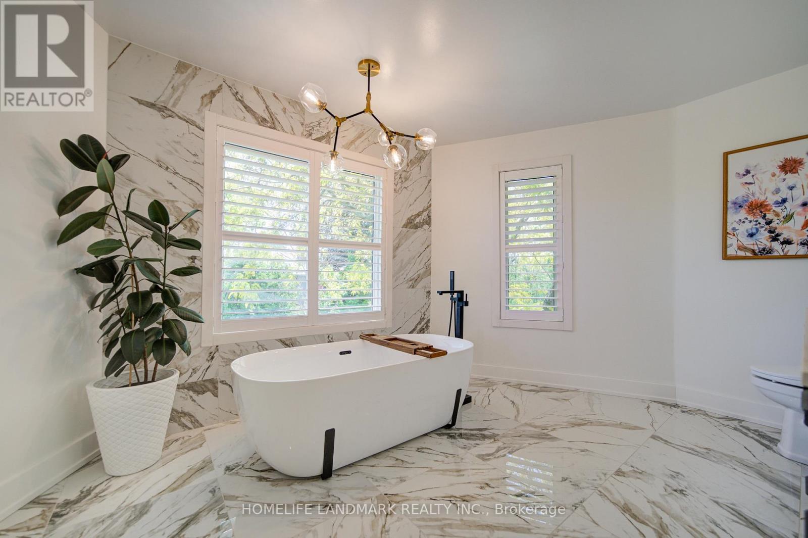 1360 OLD ENGLISH LANE - 31