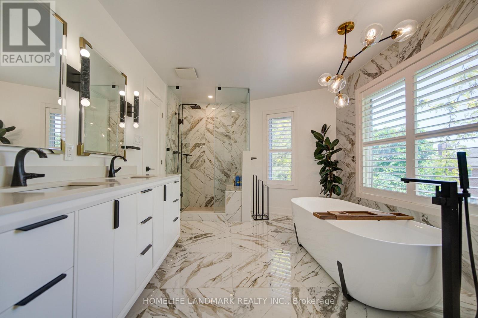 1360 OLD ENGLISH LANE - 32