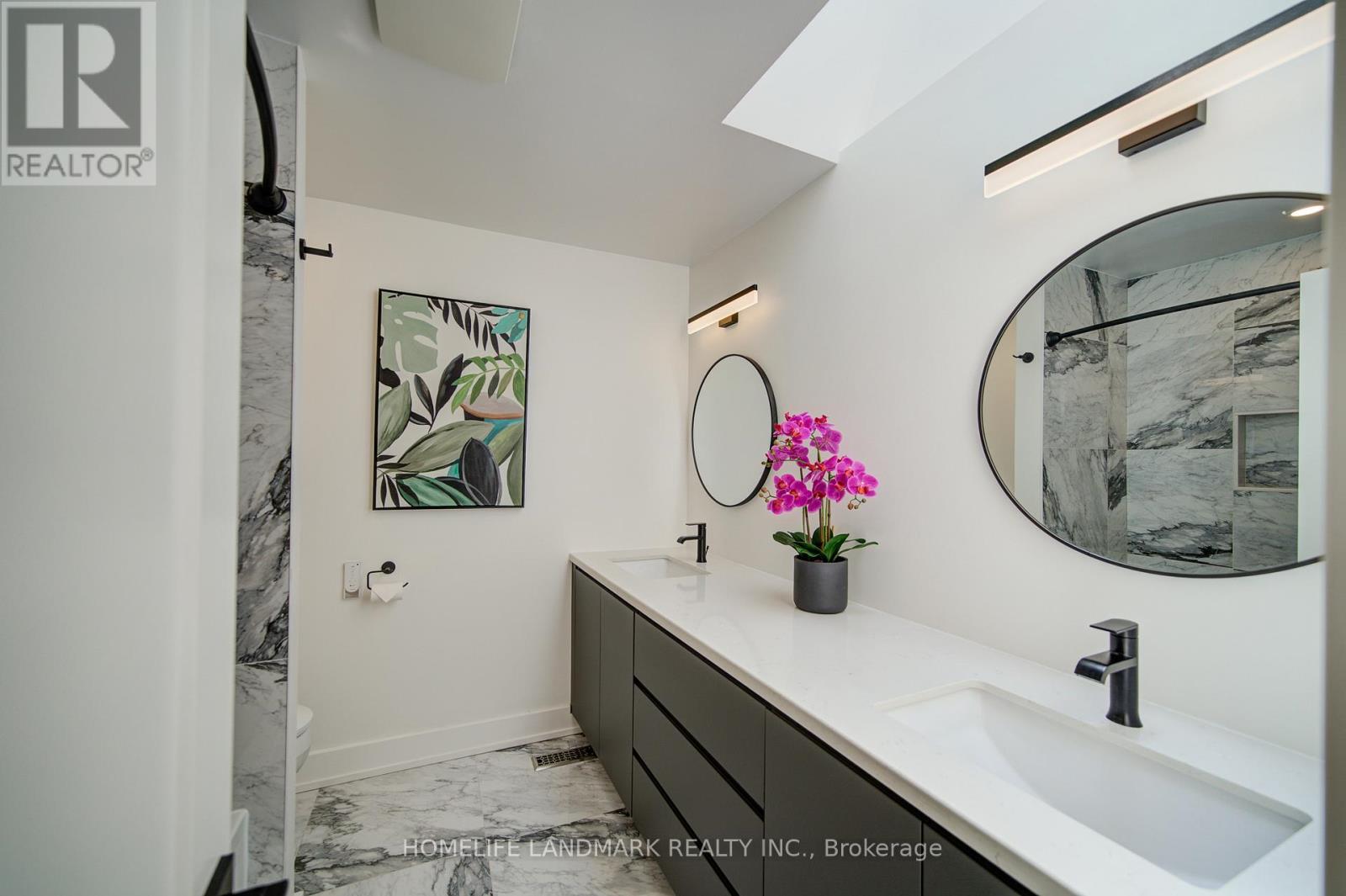 1360 OLD ENGLISH LANE - 39