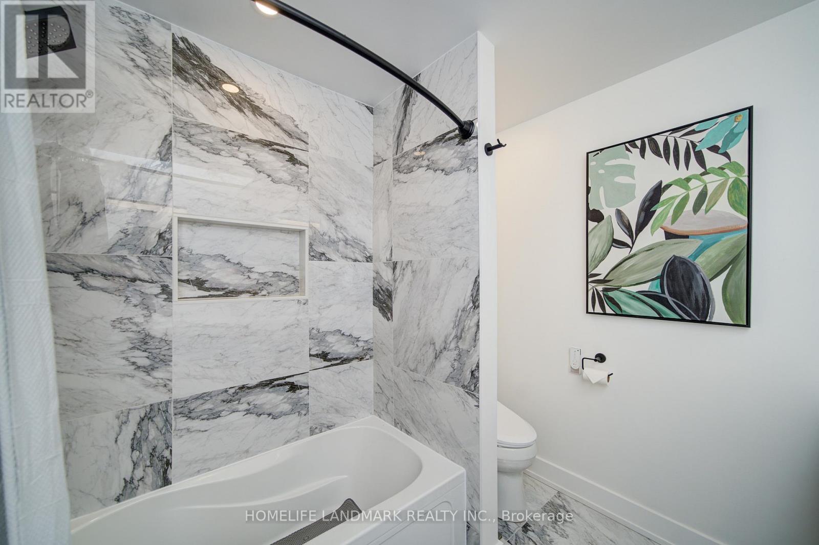 1360 OLD ENGLISH LANE - 40
