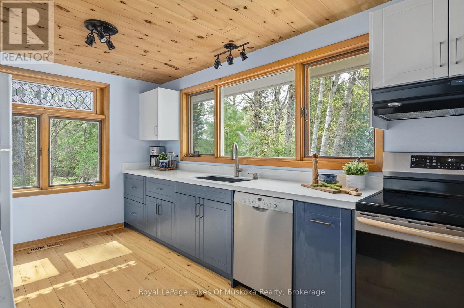 1044 BIGWIN VIEW LANE - 12