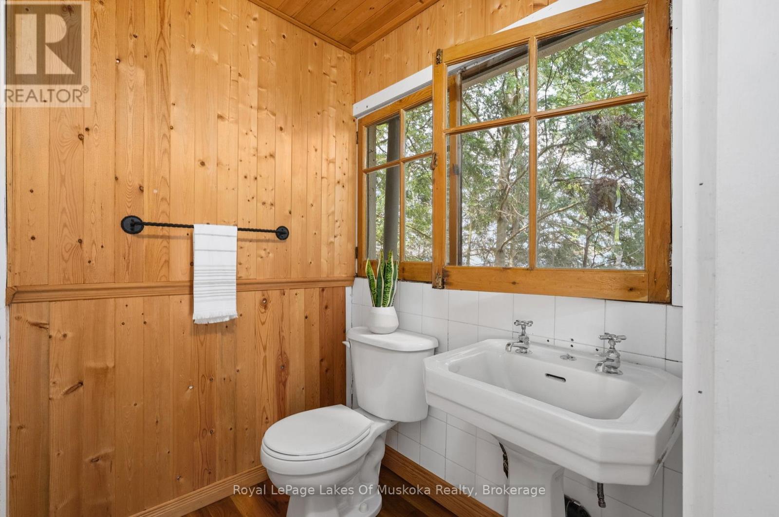 1044 BIGWIN VIEW LANE - 36