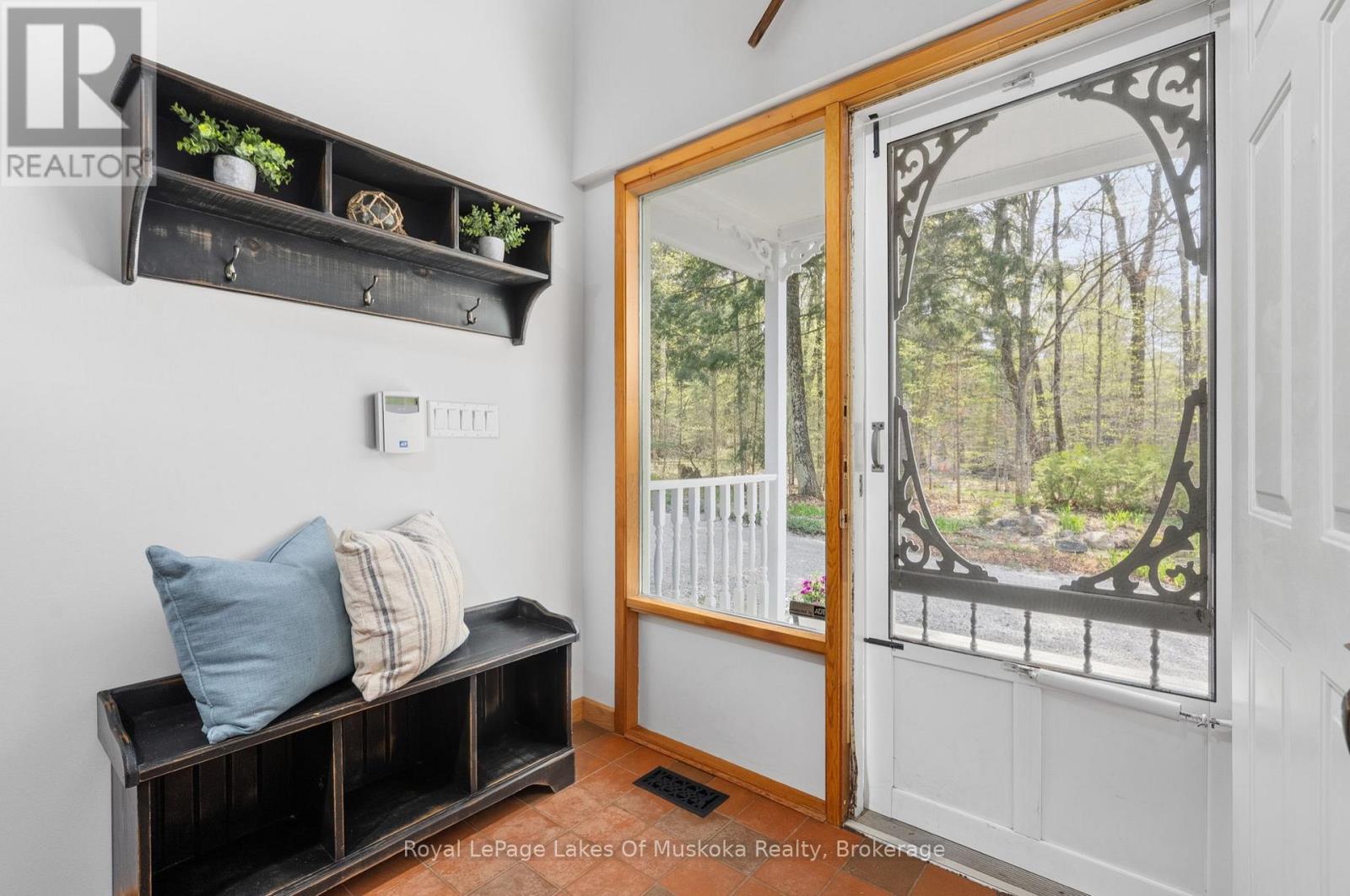 1044 BIGWIN VIEW LANE - 8